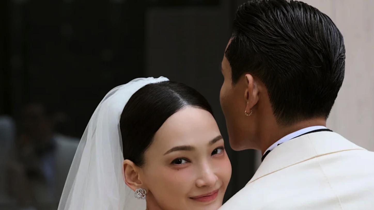 「小周迅」林映唯大婚泪崩！老公甜吻告白戳中泪点