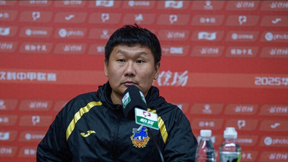 37岁刘建业率队2-0完胜，晋级足协杯第三轮