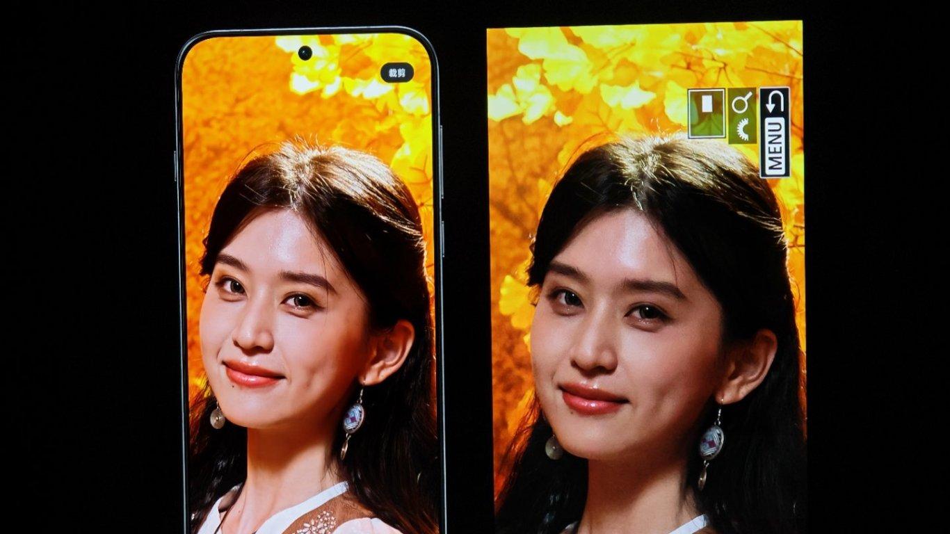 OPPO新机发布会现场对比佳能R7，千元手机比万元相机拍照好？