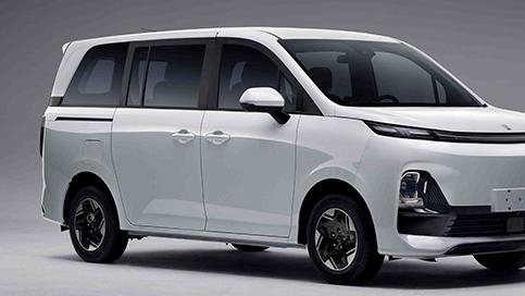 定位纯电中型MPV 鑫源116申报图曝光