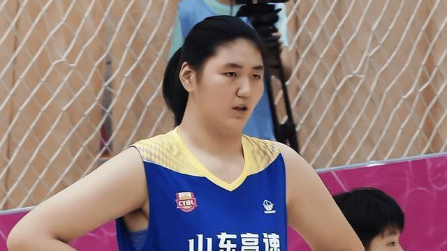 女篮世界排名新展望！宫鲁鸣决定重点培养1人，约法三章从严管理