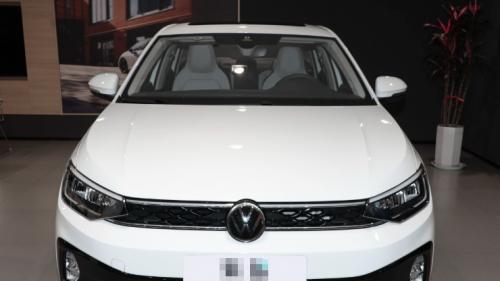 标配AEB超安心！朗逸新锐限时6.98万起，7万级家轿硬实力标杆