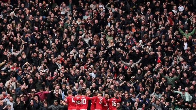 捷报猫丨英超时代8次败给垫底球队，曼联再冲前五能否成功？