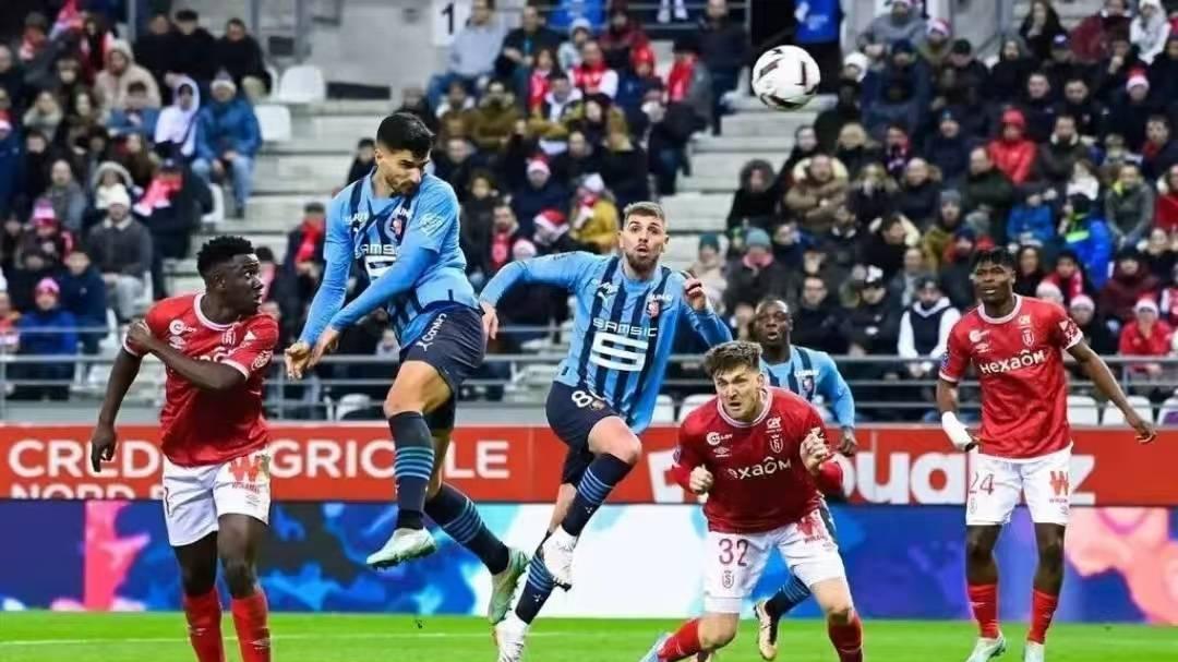 12月25日足球实力解读：全天3场比赛 附：比分 进球数 胜平负！