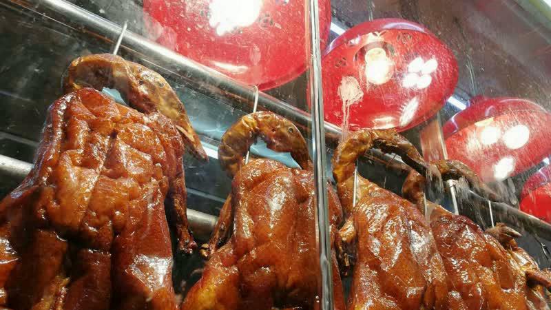 东莞烧味班，原料是楼基