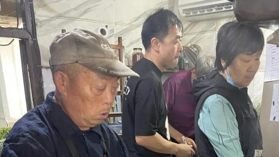 在上海，这家店超级难找！藏在迪士尼旁边村子里的百年老店