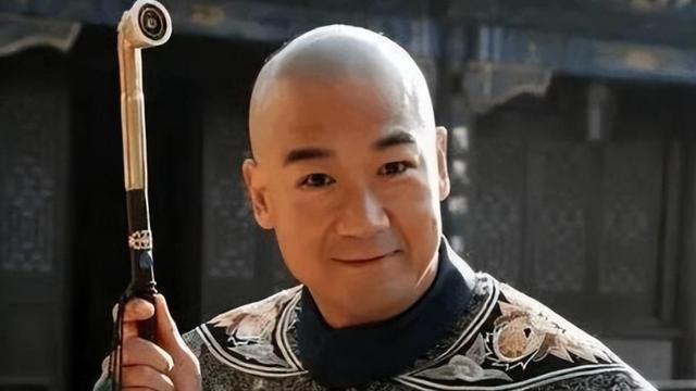 揭秘历史与荧屏的错位：当真实遭遇美丽谎言