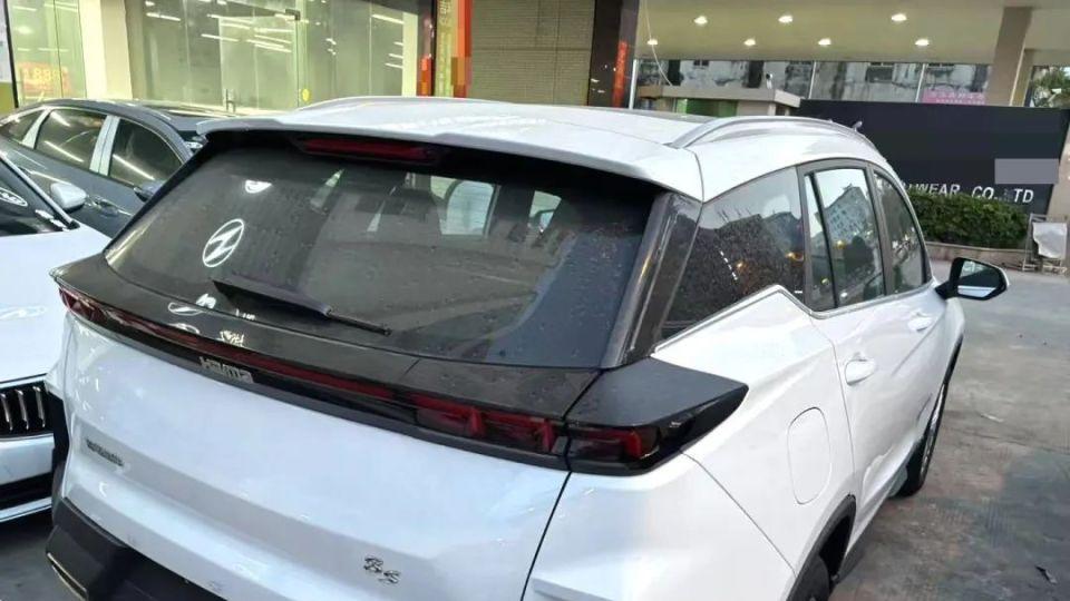 ?被抛弃的“高性能”SUV，从12.59万一口气降到5万多，可惜无人识货