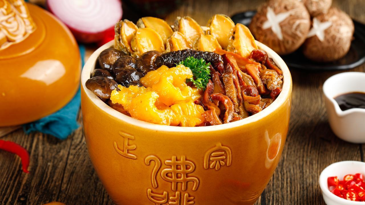 福建8大名菜：山海之间的舌尖盛宴，你吃过几个？