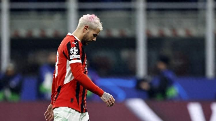 AC米兰乱象发酵，名宿称红黑军团缺乏团结属性，总监若选他会掉坑