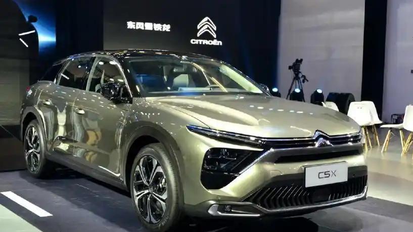 真正的轿跑凡尔赛C5X，起步175马力，只喝92号汽油