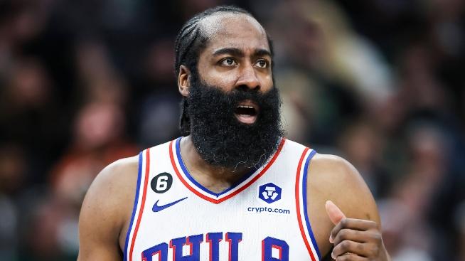 如果哈登生涯最终无冠，那当年离开火箭队的选择就是错误的