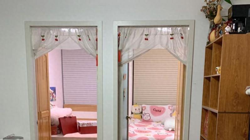 山东女生30㎡蜗居，巧妙划分出两个3㎡卧室，网友纷纷点赞