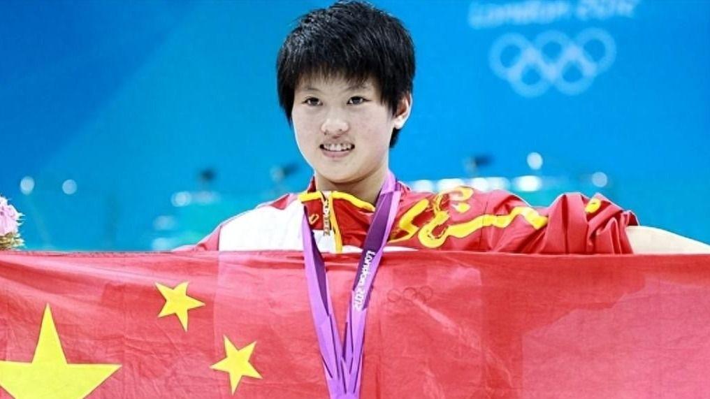 跳水名将陈若琳：从小父母离异，拿了5枚奥运金牌，33岁仍未结婚