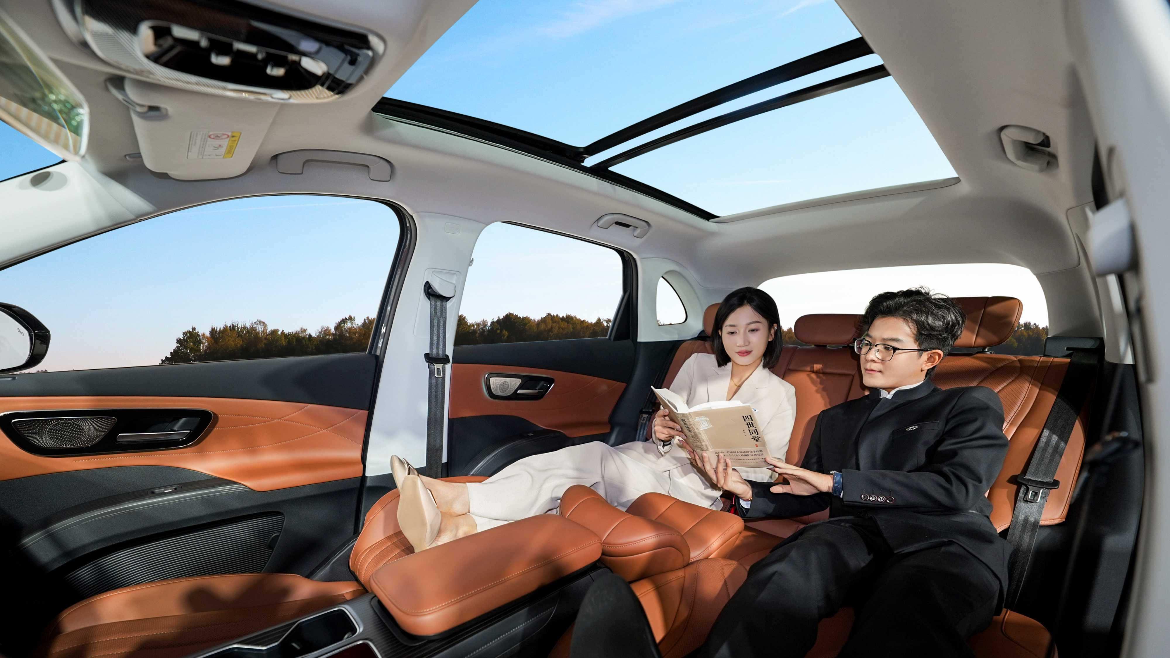 限时抢鲜价9.29万元起！第五代瑞虎8全球上市