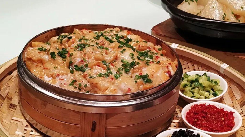 北京环球影城旁 人均60元的宝藏馆子 鲜辣醇厚的江西菜搭配泥煤小酒