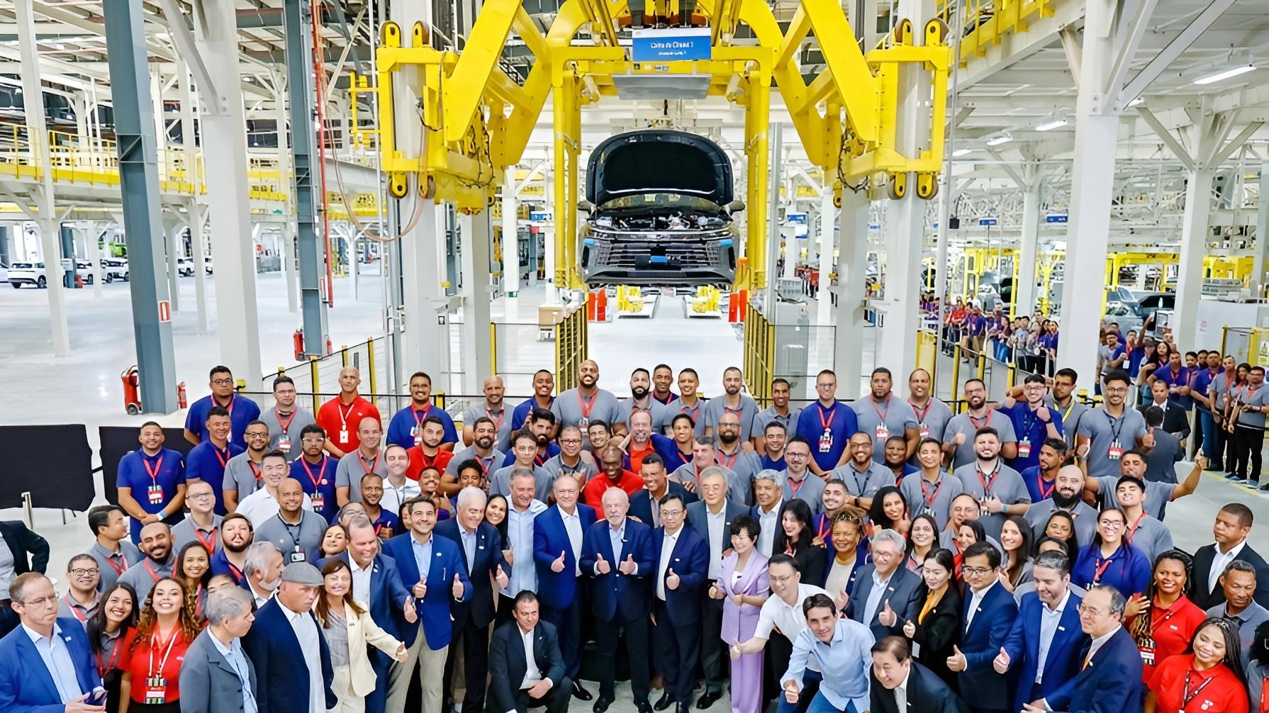 第1400万辆车下线！这家中国车企，让巴西有了一条“比亚迪路”