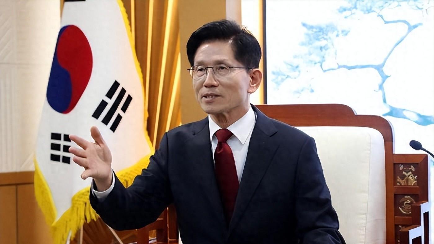 李在明九死一生成王｜韩执政党惨败，韩德洙机关算尽太聪明