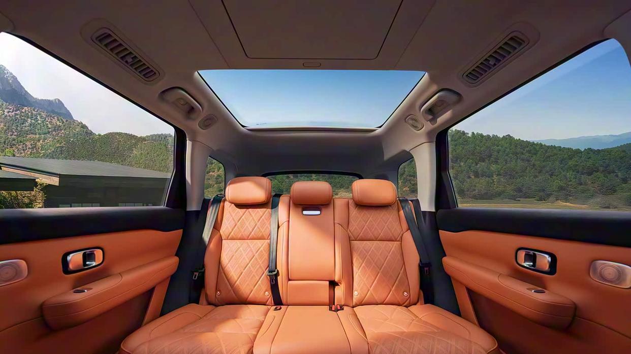 从心出发，为家而来，零跑C16以六座布局与智能科技展现SUV新态度