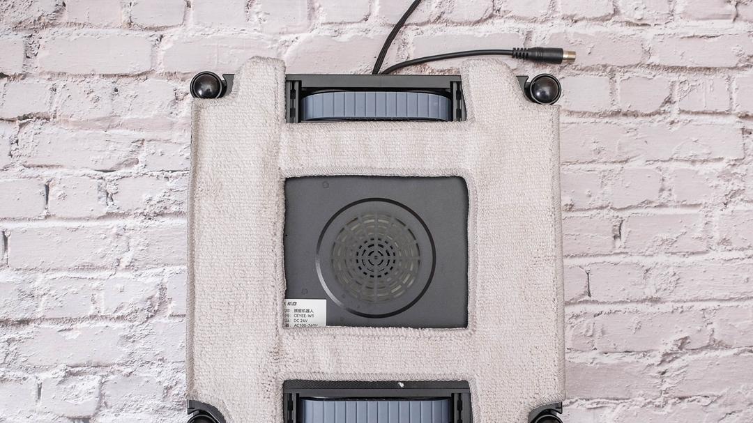 不止是干净，是惊艳！希亦W1六喷头+四段清洁，擦窗体验全揭秘