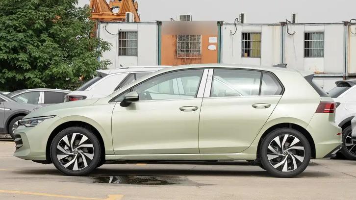 2026款大众高尔夫上市！R-Line车型价格上调