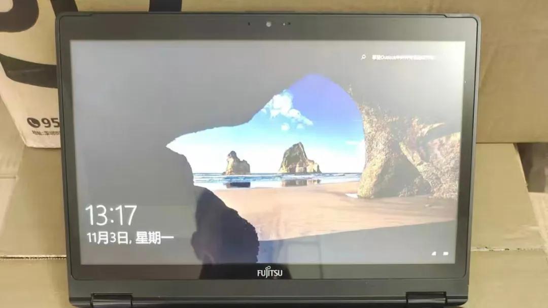 550元的12.5寸笔记本，八代i5处理器+8G内存，还是旋转触控屏