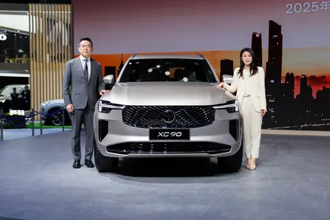 全新XC90与XC70同台演绎安全进化论，严苛理念锻造安全壁垒
