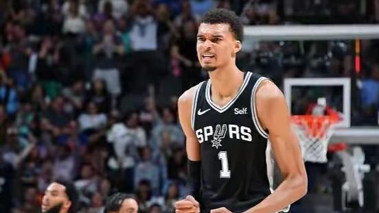 文班亚马爆发！马刺114-127爵士，约翰逊狂砍27+10，卡斯尔20+2+7