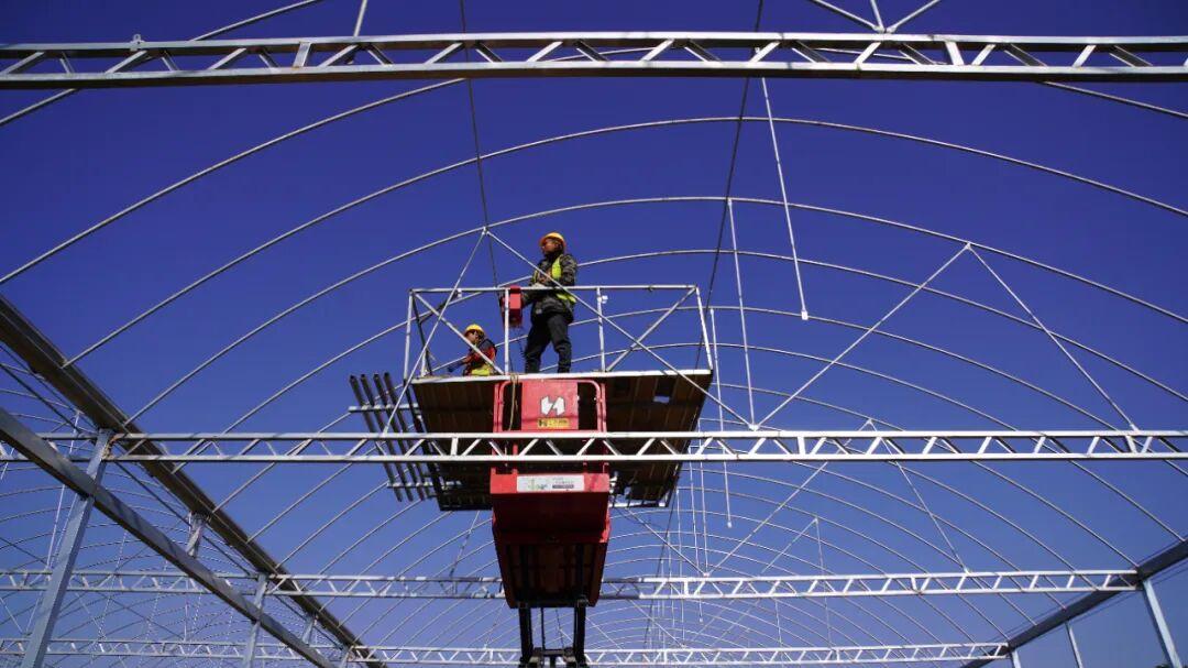 冬日智慧大棚建设忙