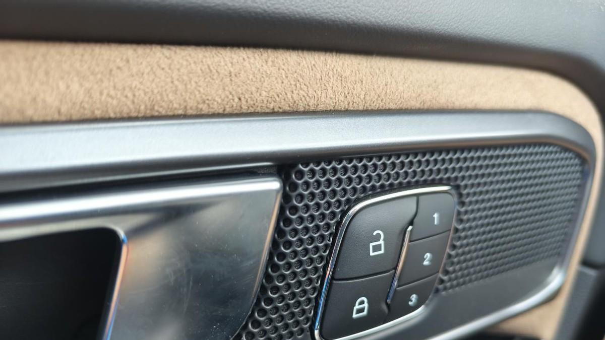 大年初六：探险者助我突围返程高峰