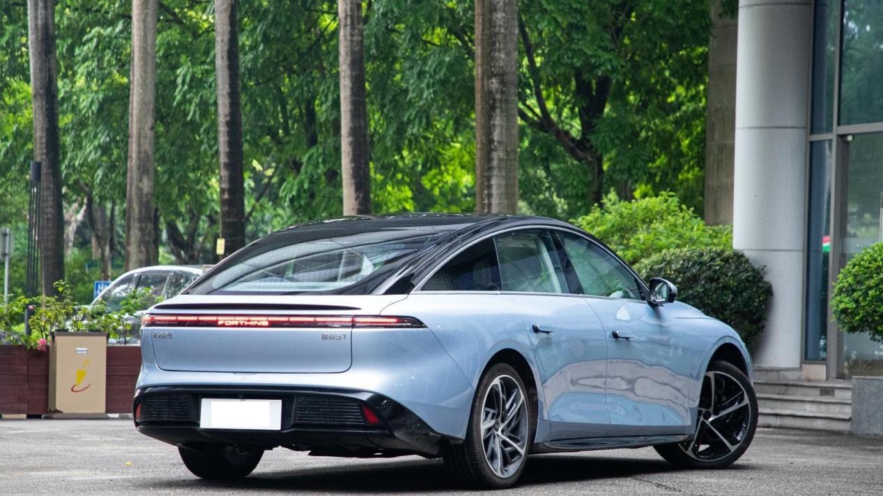 全新纯电中大型车上市！不足11万起，车长接近5米，纯电续航650Km