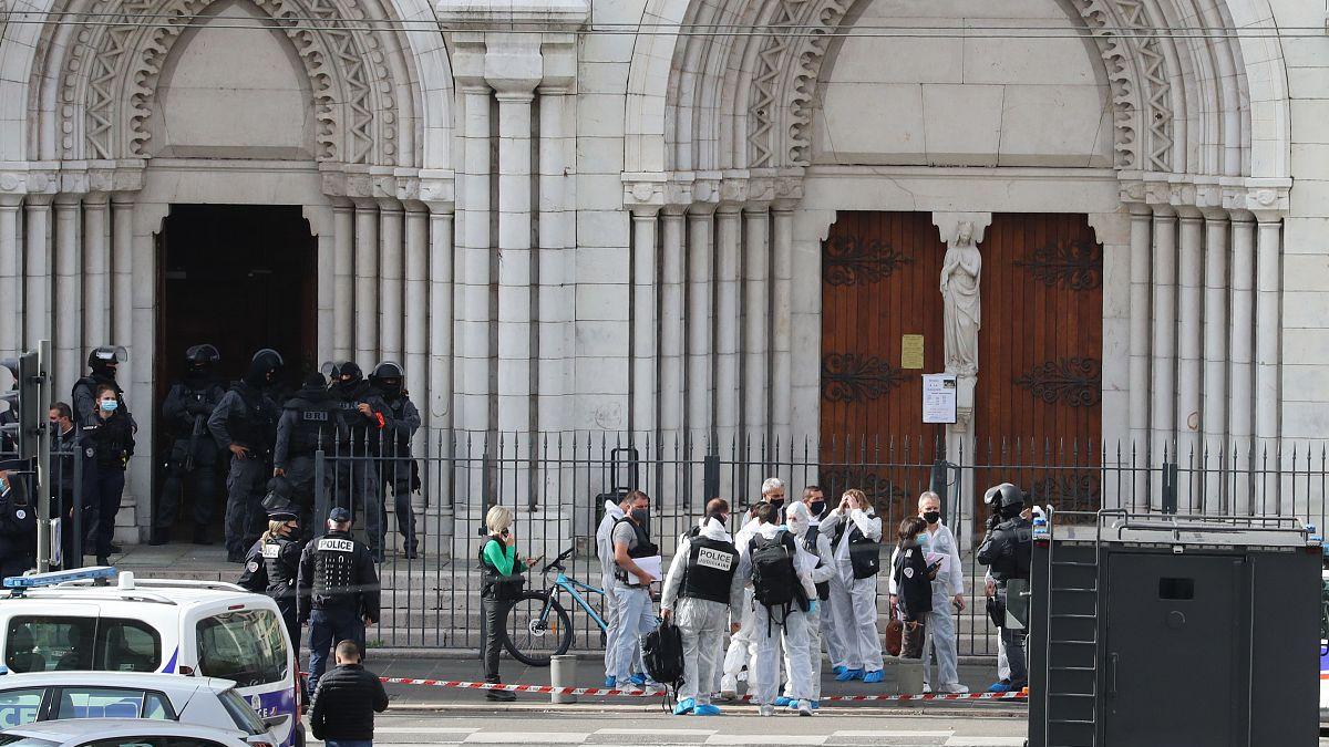 卢浮宫8800万珠宝劫案：全球十大博物馆劫案中能排第几？