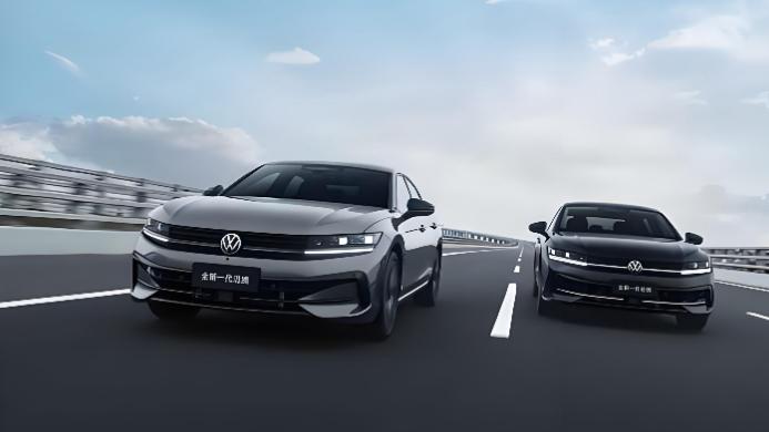 2026款迈腾B9空间实测：后排装双座椅仍宽敞