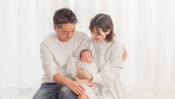 42岁星二代患无精症，做手术后妻子成功怀孕
