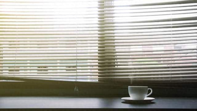 很多人其实不适合发财，因为钱的反噬太强，德不配位压不住