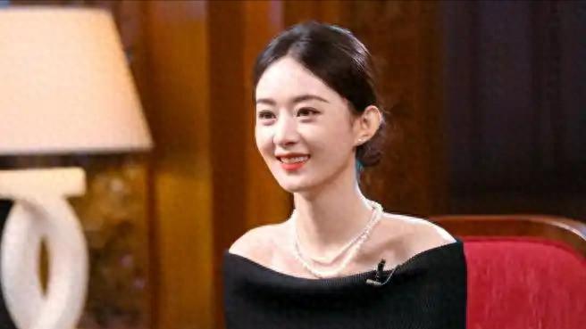 赵丽颖《与凤行》大爆发：从女主到监制，她如何重新定义仙侠剧？