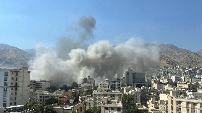 伊朗兵败如山倒，首都上空彻底失守，伊朗准备“有条件投降”？