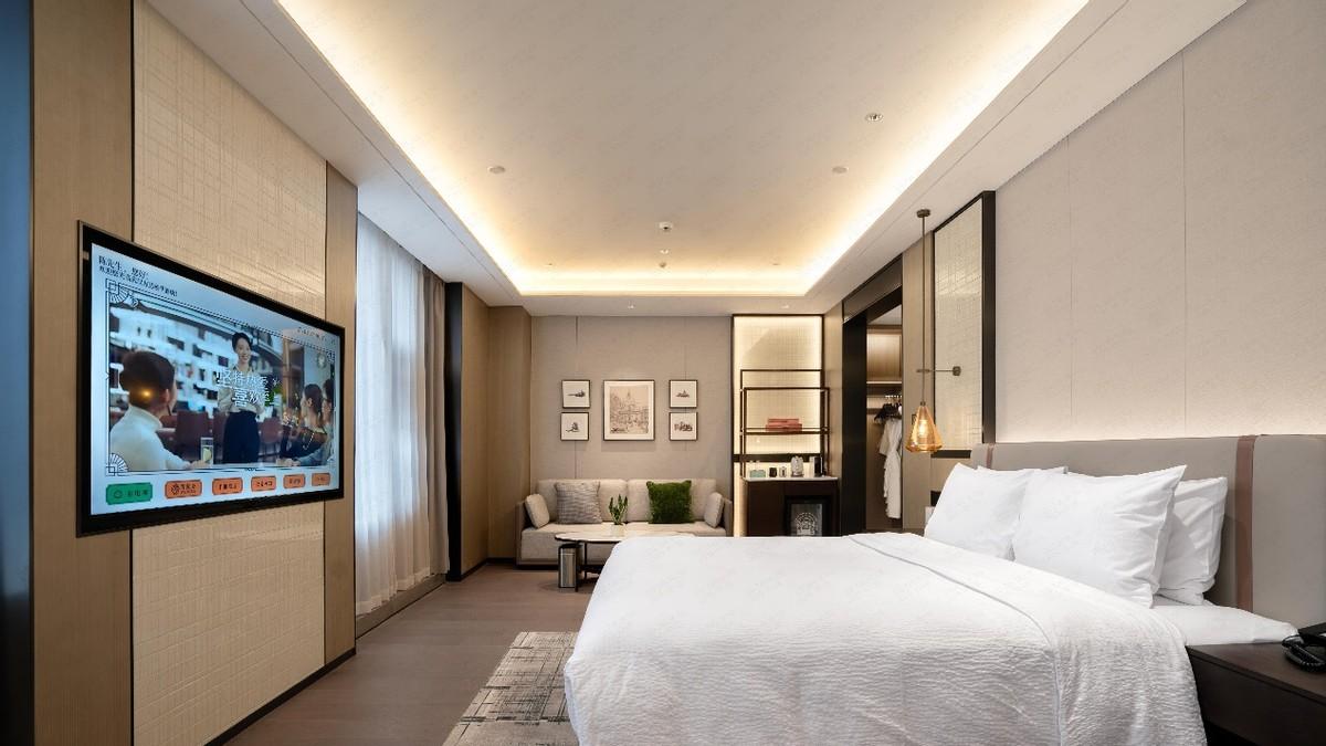 从“被动服务”到“智慧运营”：酒店电视赋能服务流程全面升级