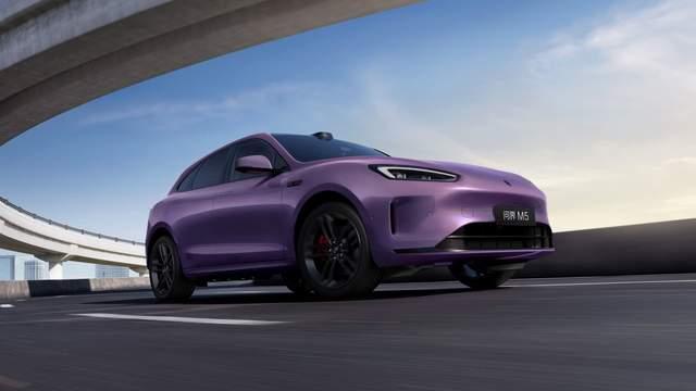 问界全系车型「出厂即查验」，用户提车免排队上牌，更方便