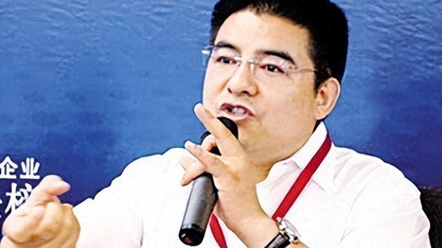 陈光标：累计捐款20亿，却因高调被嘲炫富，今又为榕江再捐2000万