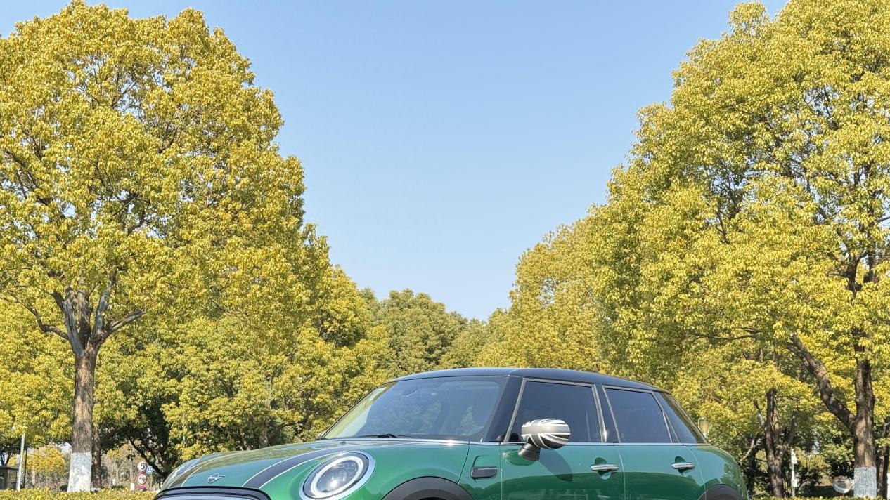 16.8万MINI COOPER经典派，复古精致小绿车！