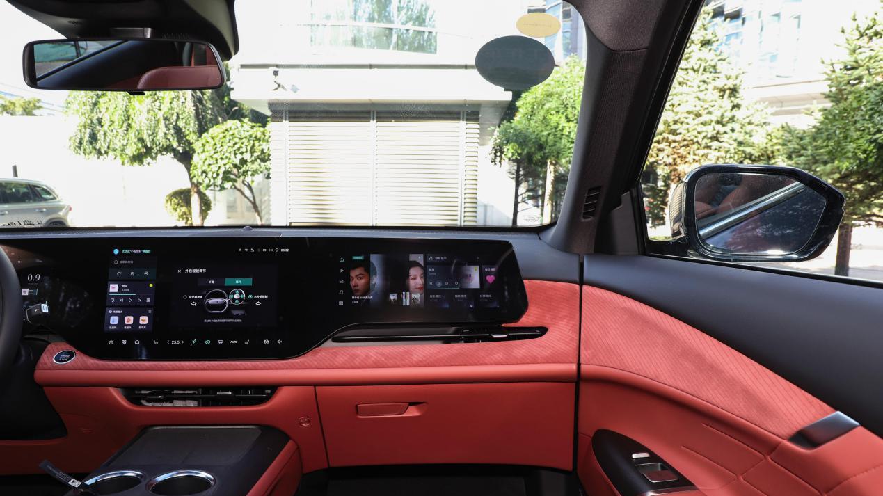 月销破万神车，13万落地享受豪华配置？长安CS75 PLUS凭什么？