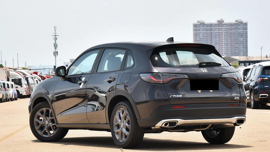 惠后10.49万起，买合资紧凑型SUV，还有2.0L油电混动可选