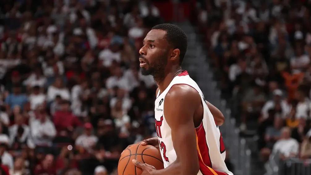 热火125-132惜败尼克斯，韦尔狂砍28+19，哈克斯23+5