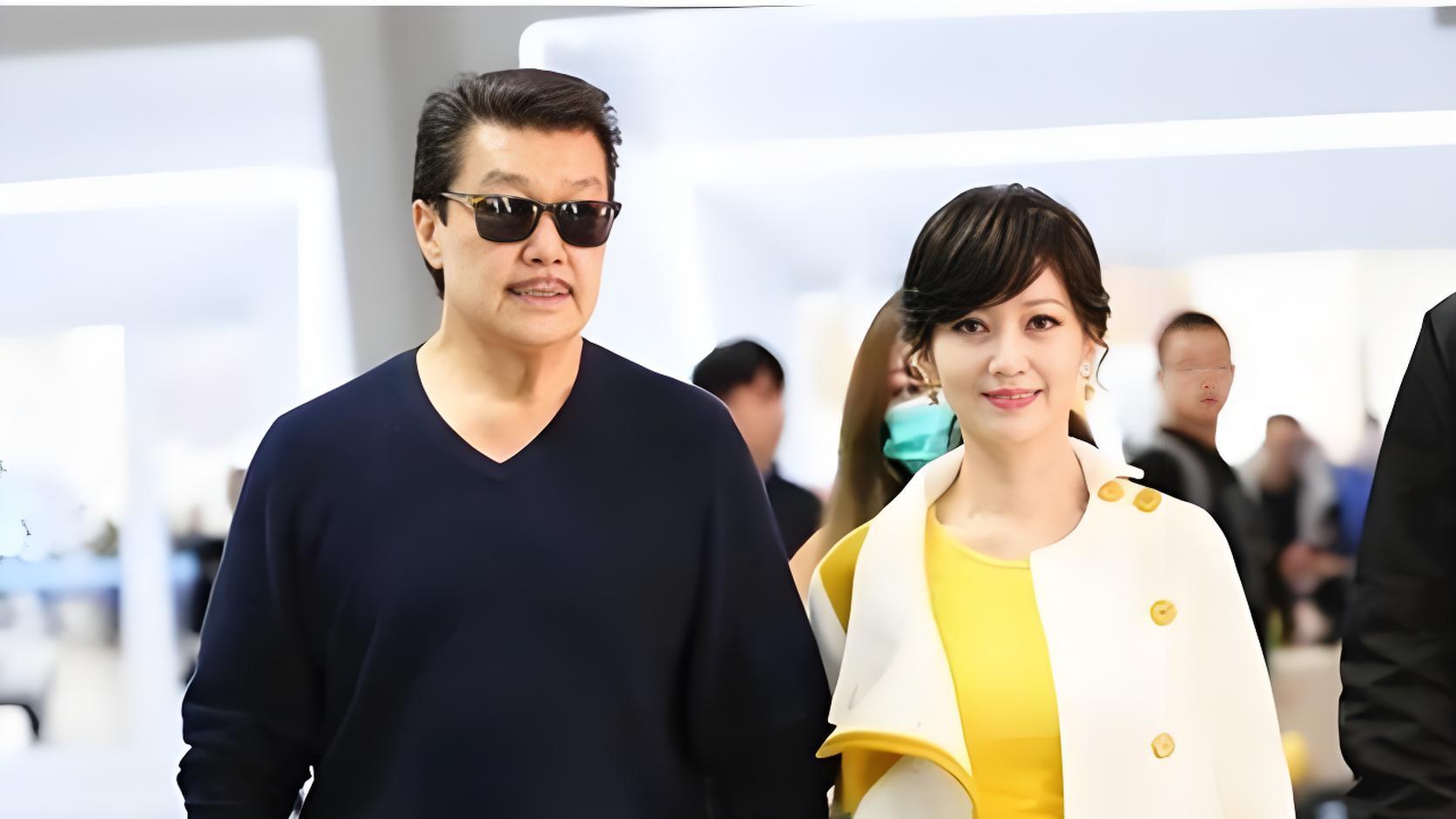 71岁赵雅芝与79岁黄锦燊：岁月不败的爱情与冻龄传奇