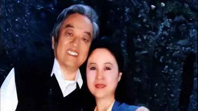 琼瑶家中自杀细节曝光：秘书第一个发现，救护车赶到时人已经凉了