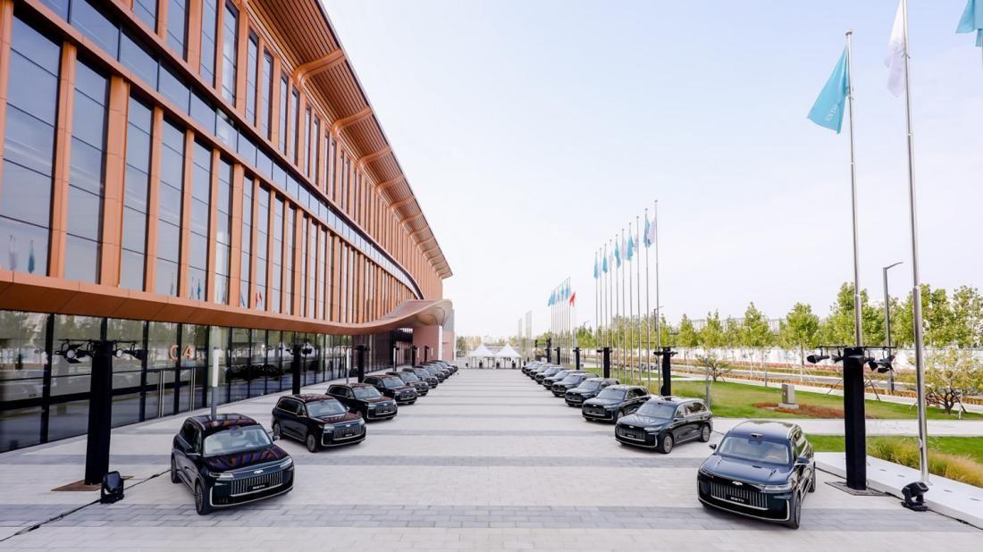 17.99万起！风云T11上市：标配即满配，六座豪华SUV价格破局