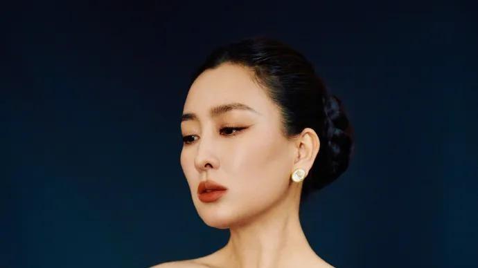 从视后到配角，马苏的又蠢又狠，是演技的救赎吗？