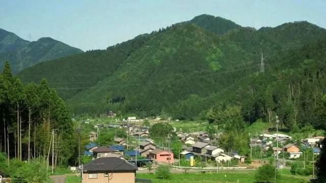 违建拆了，生活不能塌！最高人民法院给农民撑腰了