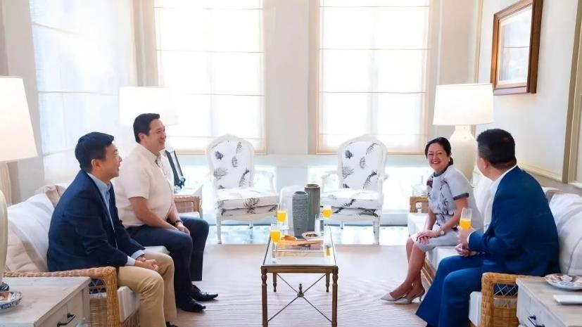 马科斯之妻请中方吃饭，72小时内通告全球：中菲联手干了一件大事